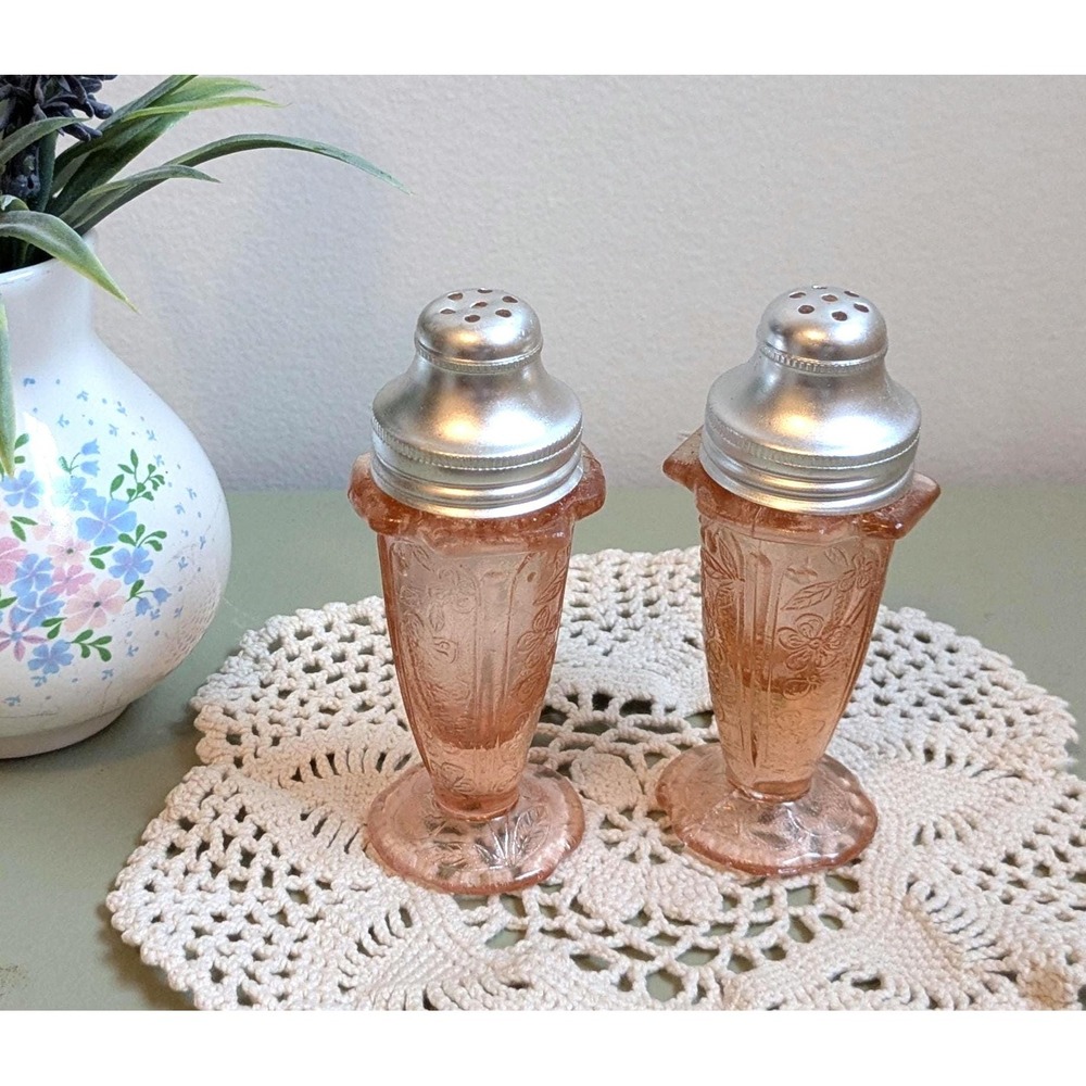 Vintage Pink Glass Salt and Pepper Shakers, Cherry Pattern Shakers
